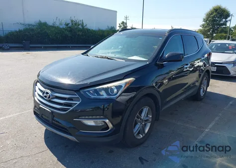 2017 Hyundai Santa Fe Sport 2.4L z USA, uszkodzony, nr VIN 5NMZUDLB3HH008962